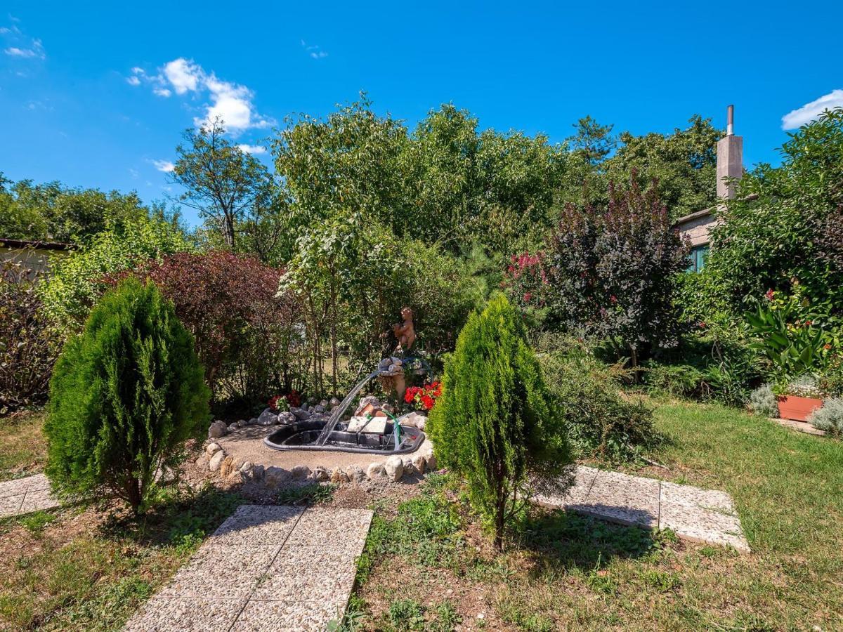 Apartments Villa Roza Drazice Exterior photo